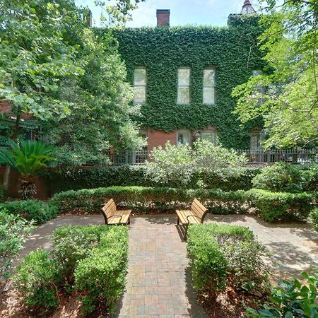 Villa Liberty Street Retreat Savannah Exterior foto